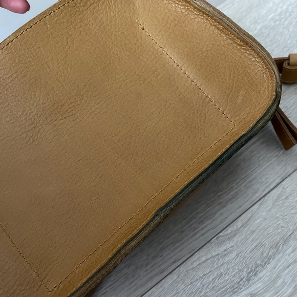 sydney zip top bag madwell antique gold - Picture 5 of 6